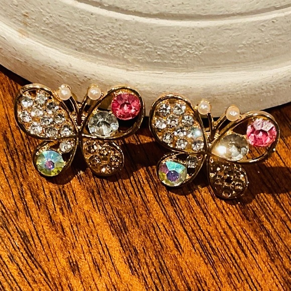 Woman's Girls Rhinestone & Faux Pearl Butterfly Design Gold Tone Earrings - Picture 4 of 10